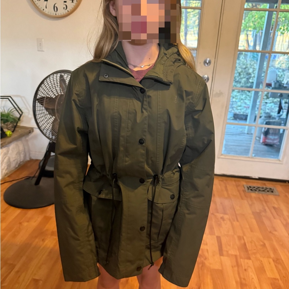 Olive Green Women's Northface jacket